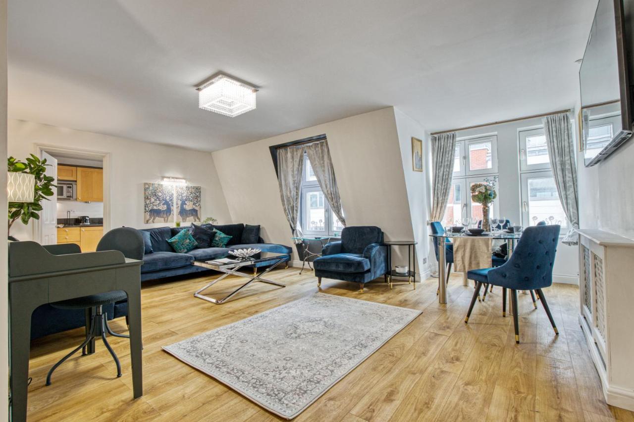 2-bed 2-bathroom Mayfair - Maddox St Appartamento
